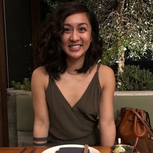 Meet your Posher, Raquel